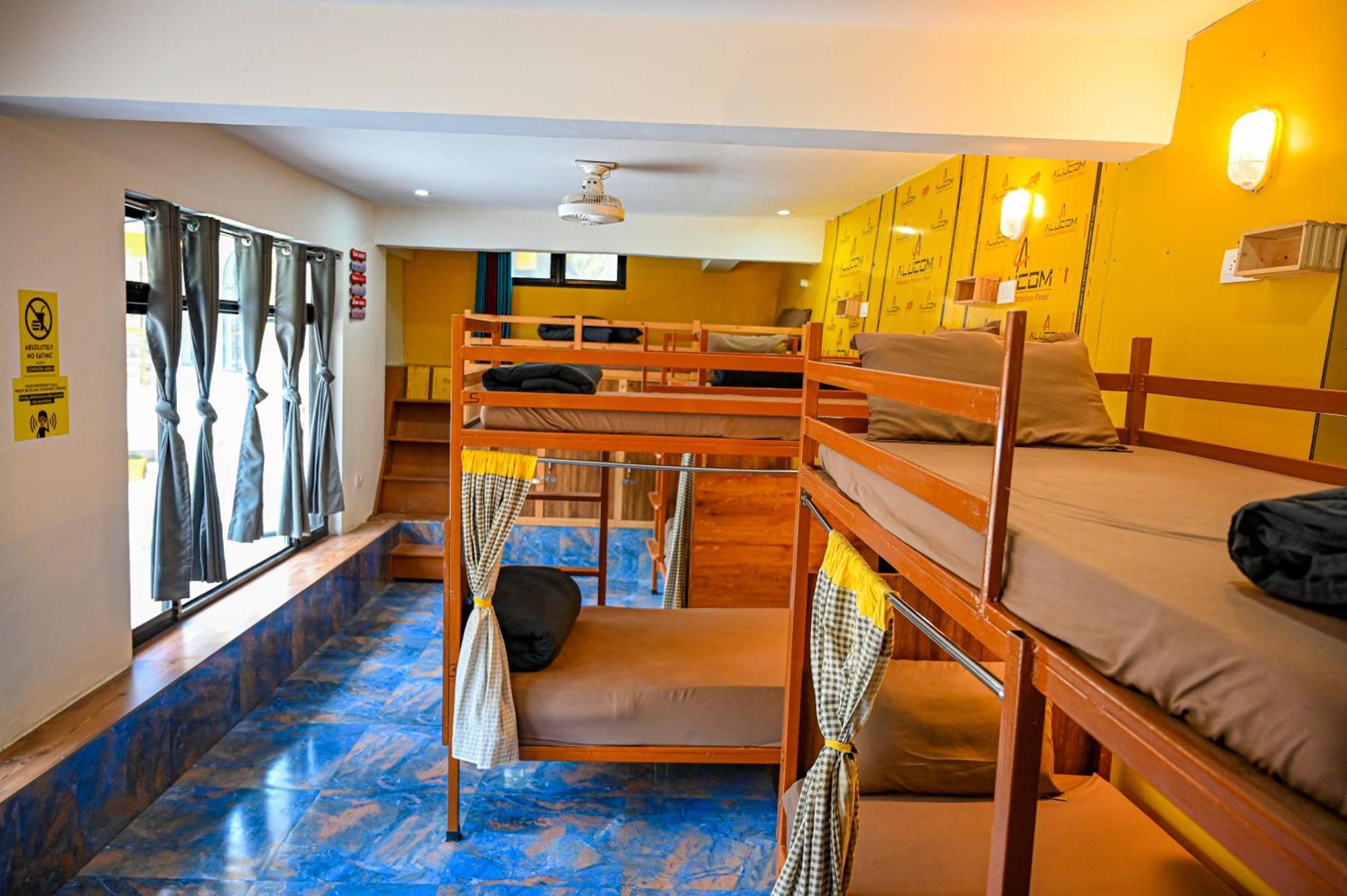 The Hosteller Mussoorie By The Streamside, Kempty Exterior foto